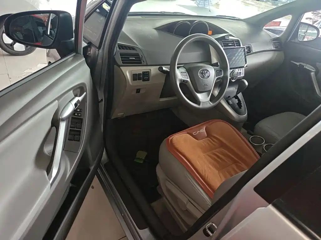 Toyota Yizhi 2014 — фото 16