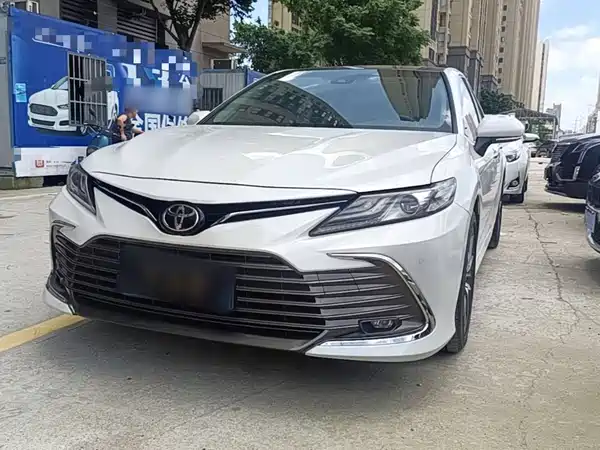 Toyota Camry 2022