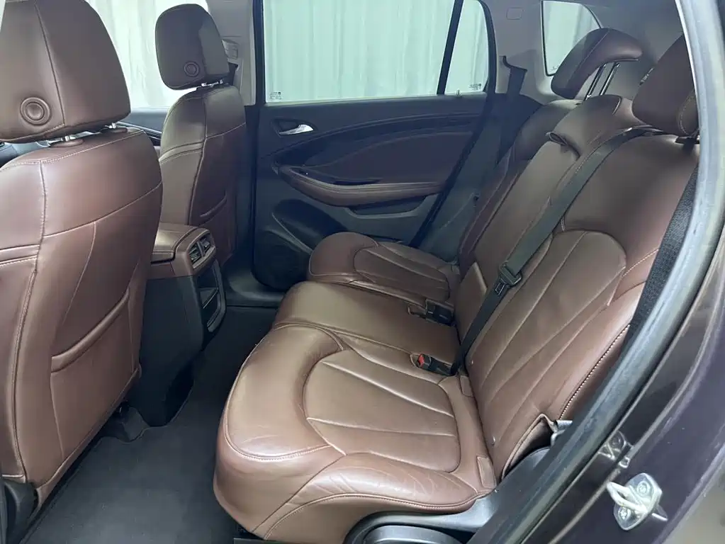 Buick Envision Plus 2018 — фото 15