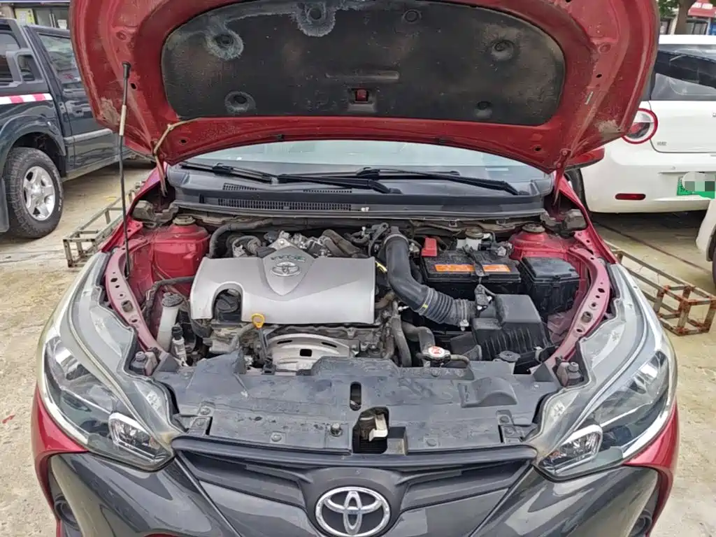 Toyota Yaris L 2019 — фото 20
