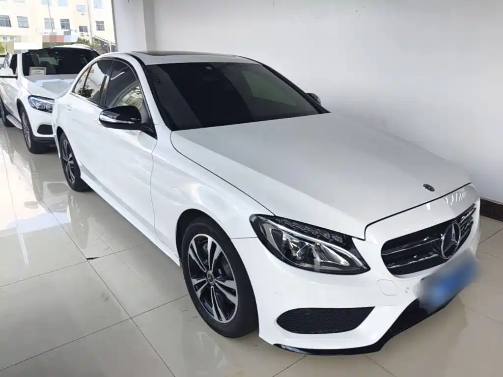 Mercedes-Benz C-Class 2018