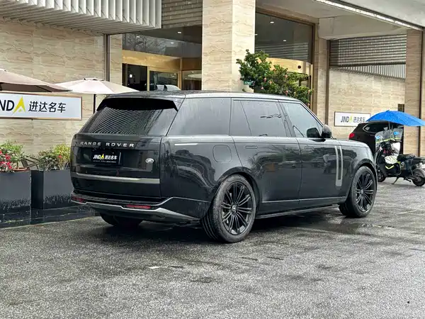 Land Rover Range Rover 2023