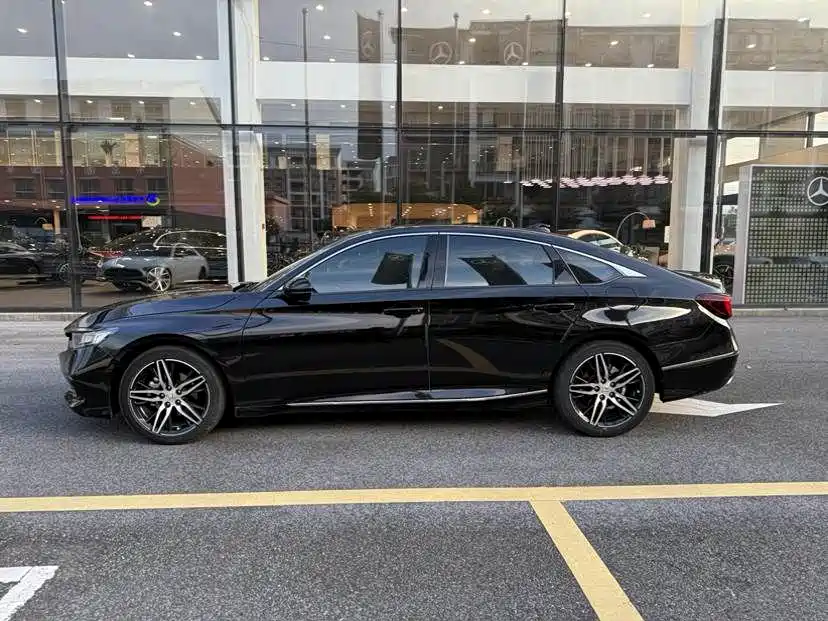 Honda Accord 2022