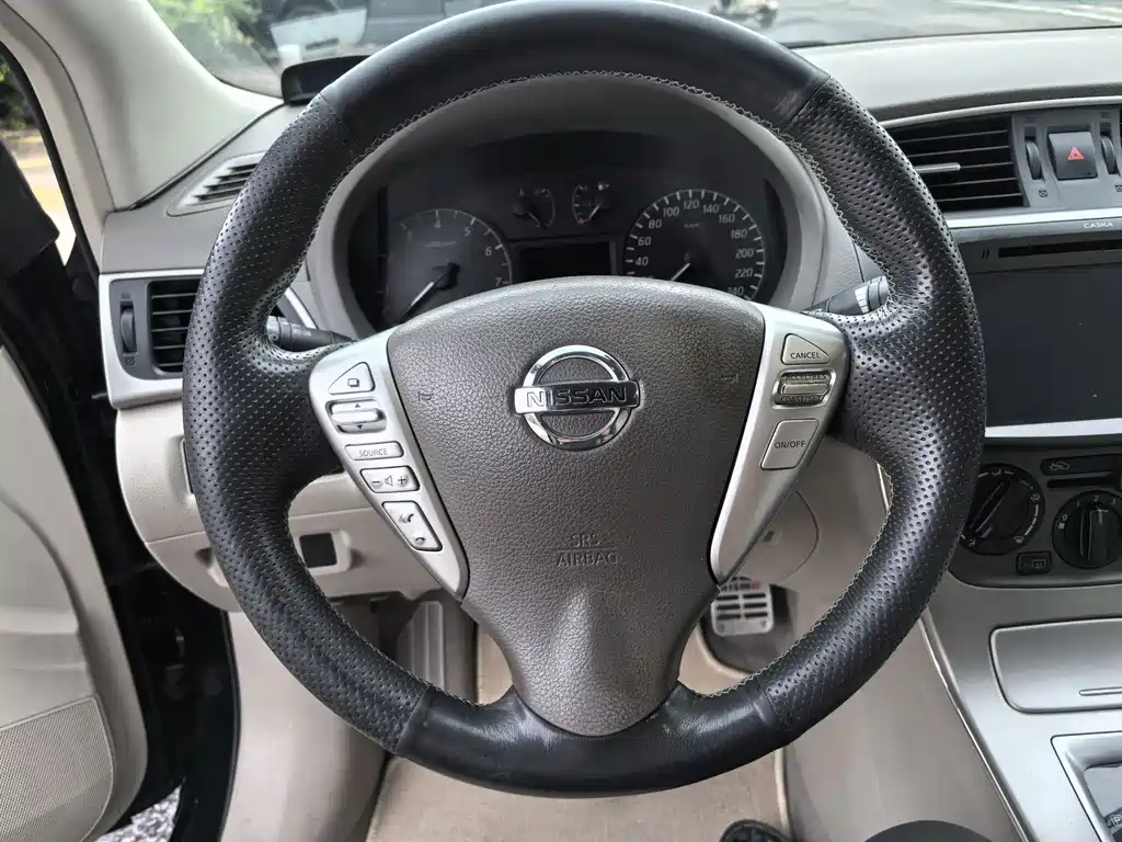 Nissan Sylphy 2013 — фото 19