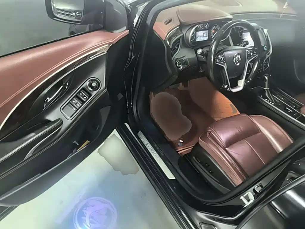 Buick LaCrosse 2015 — фото 16