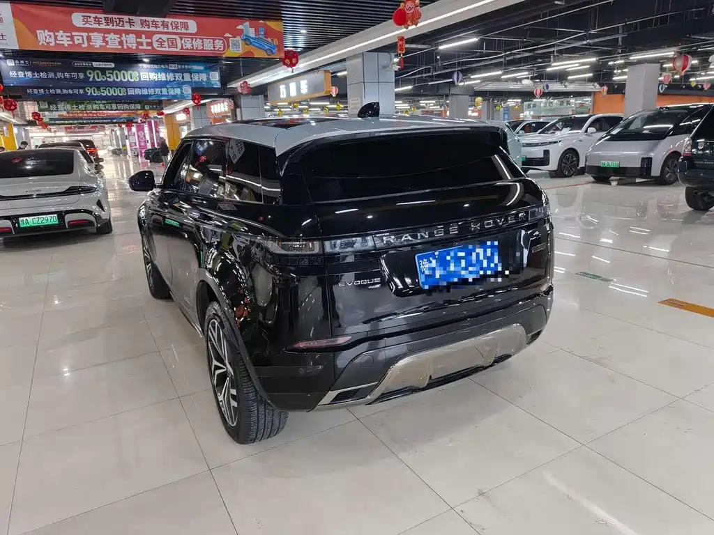 Land Rover Range Rover Evoque 2022 — фото 8