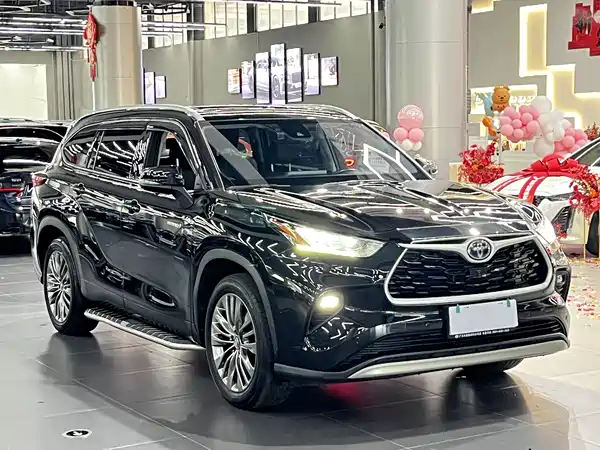 Toyota Highlander 2023