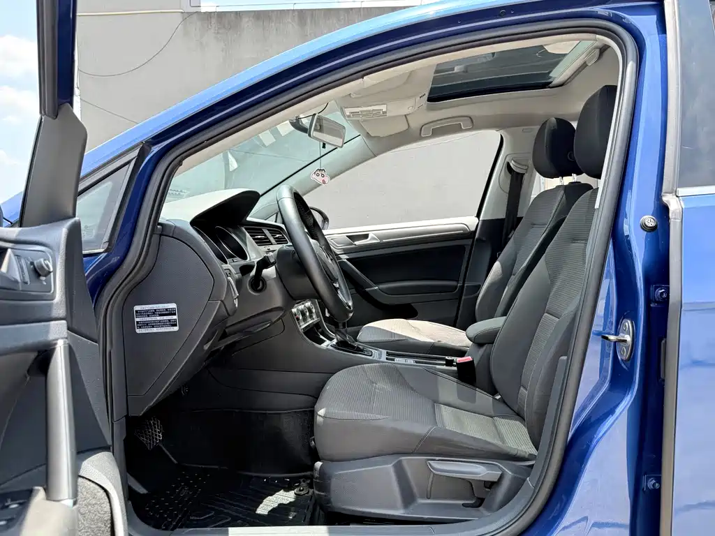 Volkswagen Golf 2014