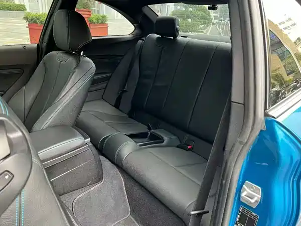 BMW M2 2018