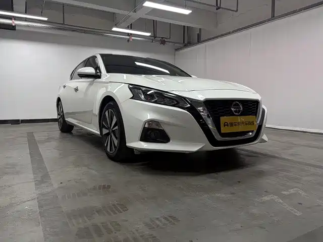 Nissan Teana 2021