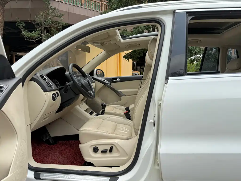 Volkswagen Tiguan 2012