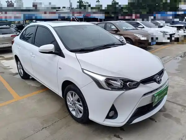 Toyota Yaris L 2019