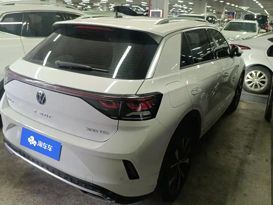 Volkswagen T-Roc 2024