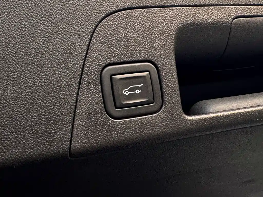 Buick Envision Plus 2023 — фото 19