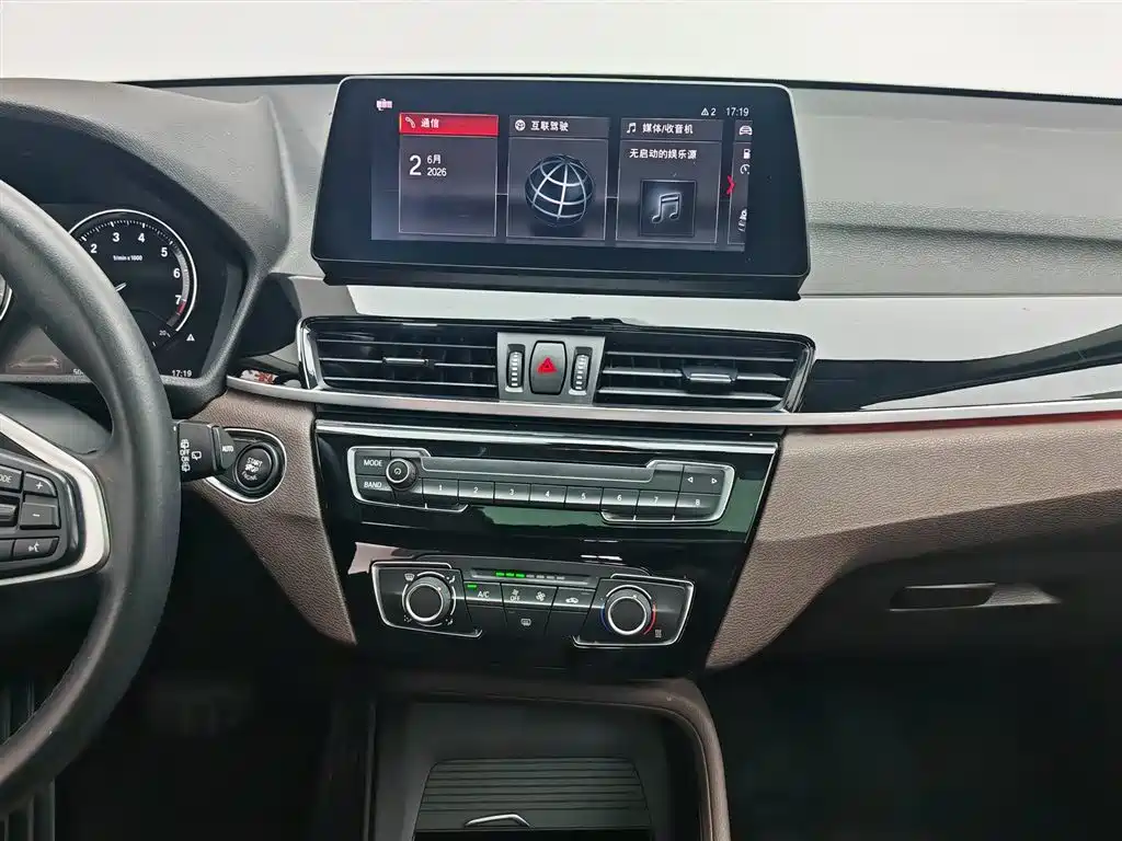 BMW X1 2021 — фото 12