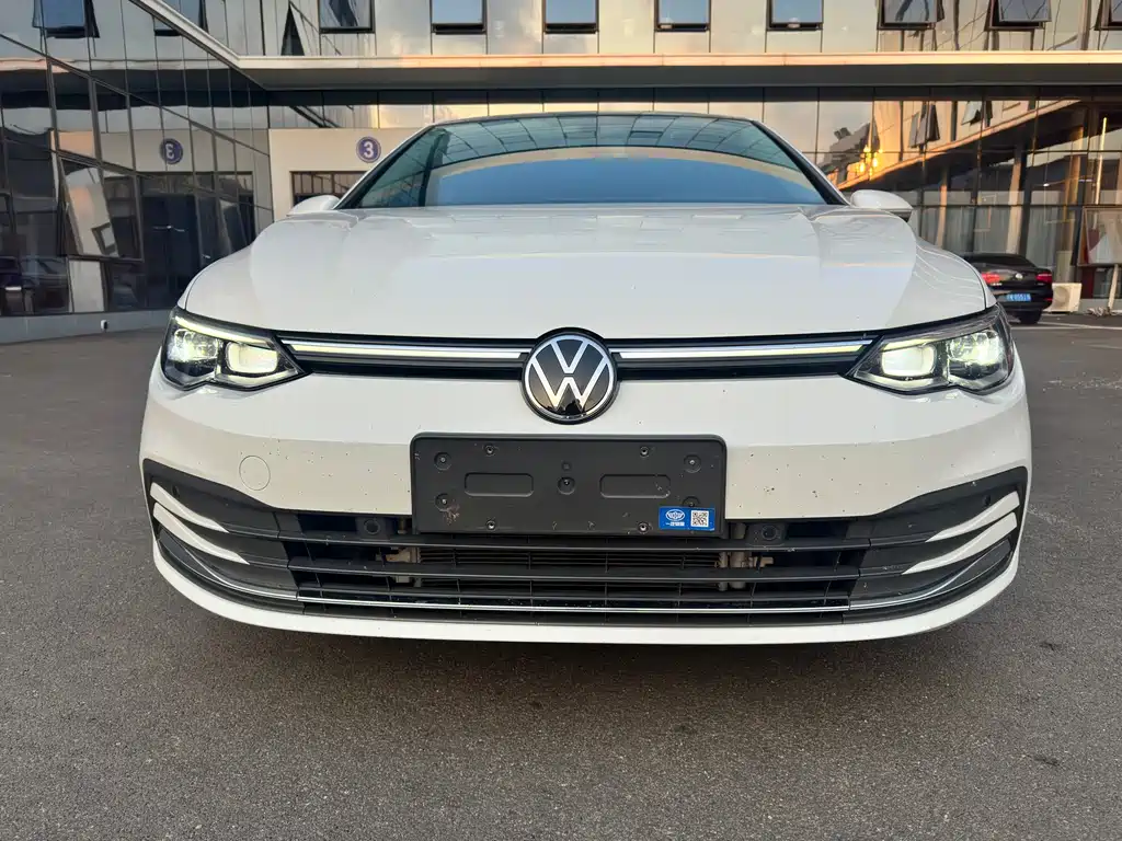 Volkswagen Golf 2022