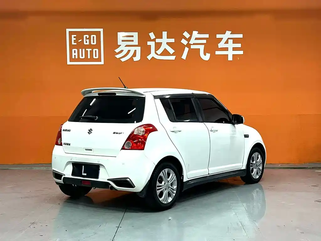 Suzuki Swift 2013 — фото 4