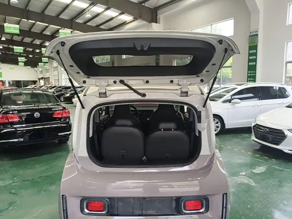 Baojun Kiwi EV 2022 — фото 19