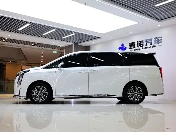 GAC Trumpchi M8 2024