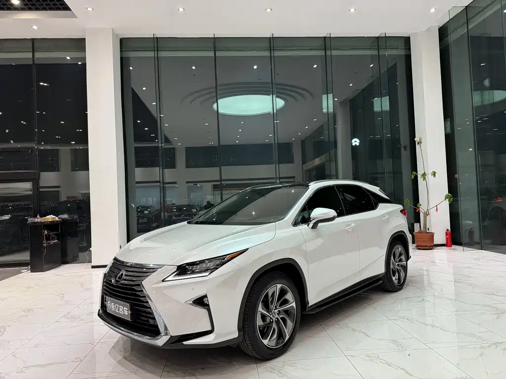 Lexus RX 2018 — фото 3
