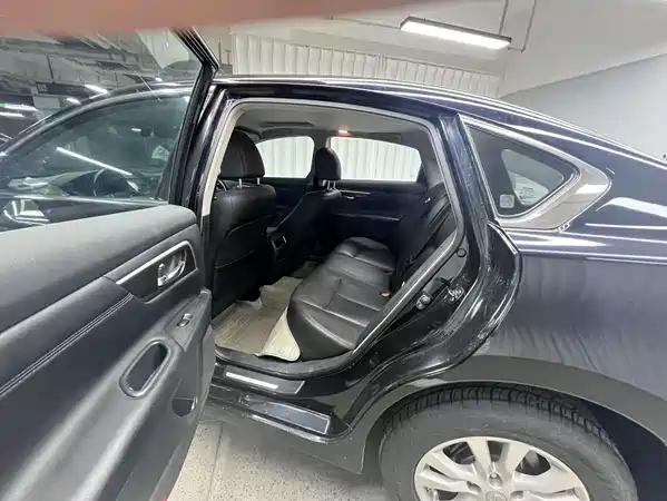 Nissan Teana 2013