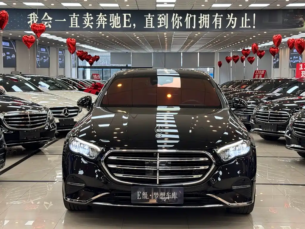 Mercedes-Benz E-Class 2024
