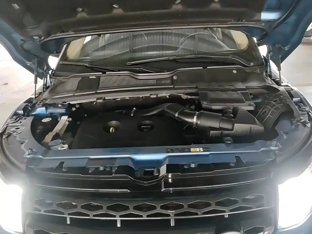 Land Rover Range Rover Evoque 2015 — фото 20