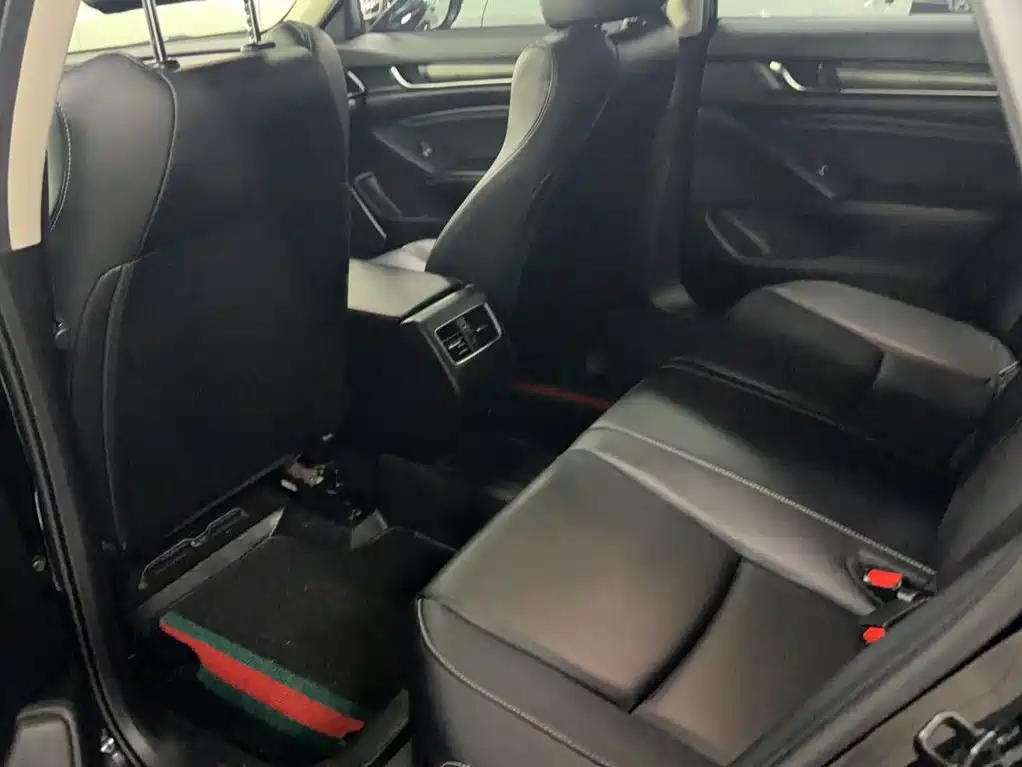 Honda Inspire 2021 — фото 20