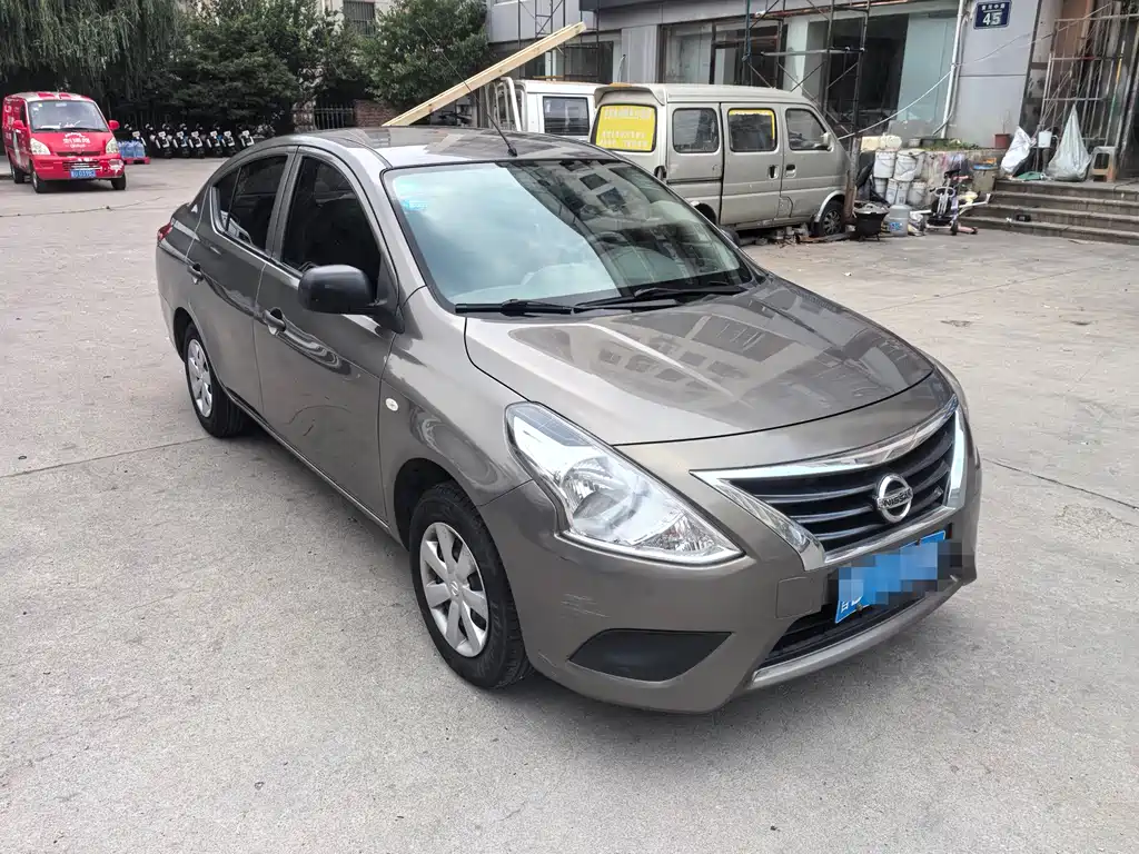 Nissan Sunny 2016 — фото 3