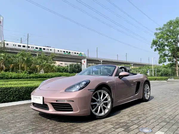 Porsche 718 2022