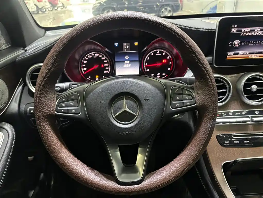 Mercedes-Benz GLC 2018