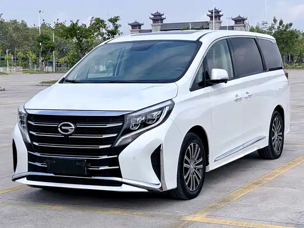 GAC Trumpchi M8 2022