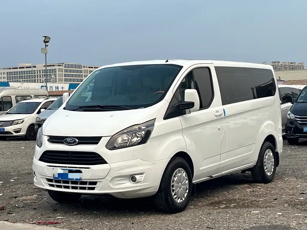 Ford Transit 2021