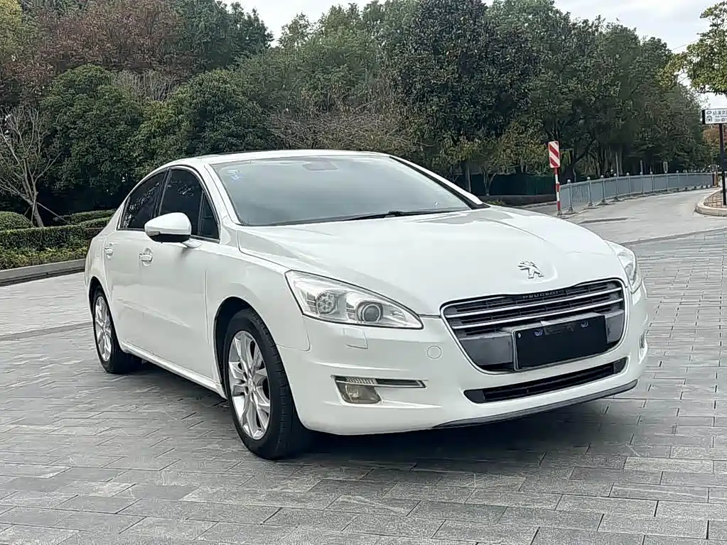 Peugeot 508 2014 — фото 3