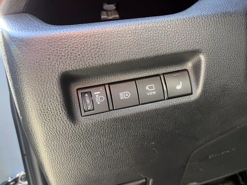 Toyota RAV4 2019 — фото 12