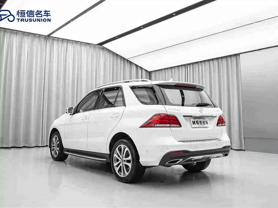 Mercedes-Benz GLE 2017