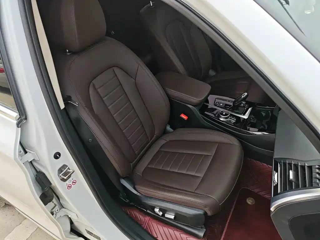 BMW X3 2020 — фото 20