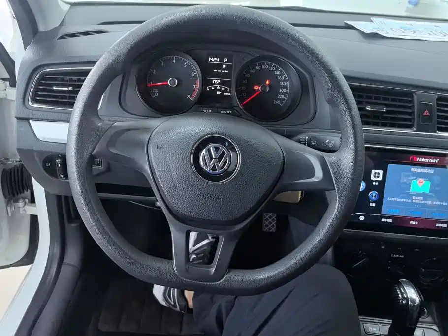 Volkswagen Lavida 2019 — фото 15