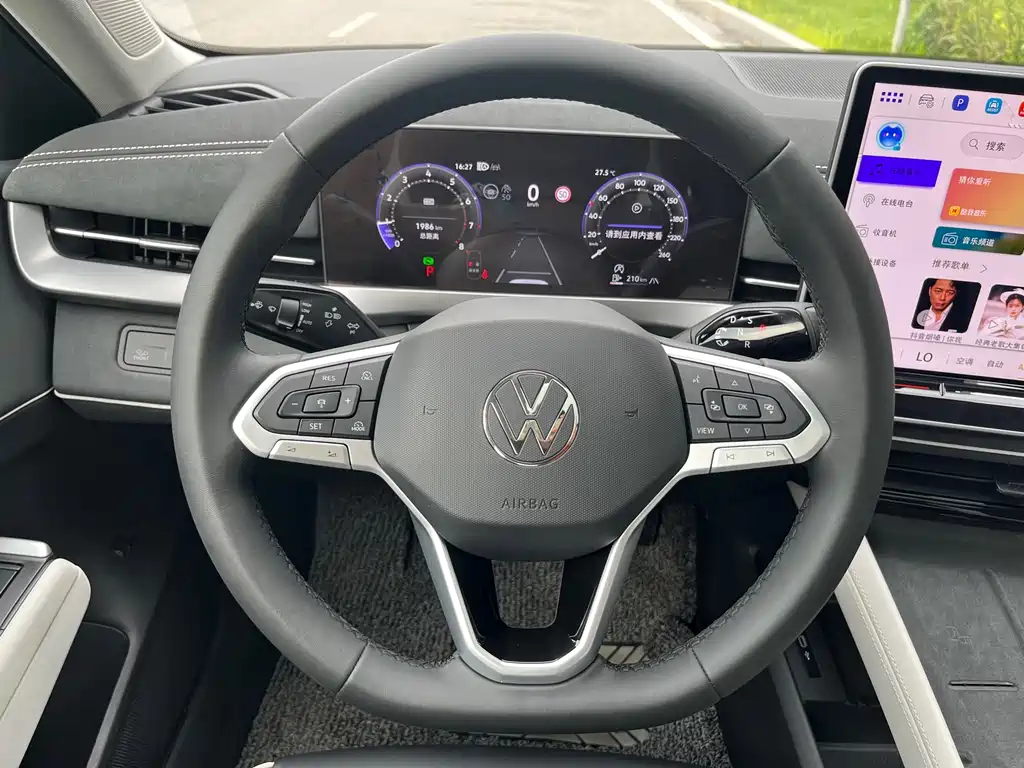 Volkswagen Sagitar 2025