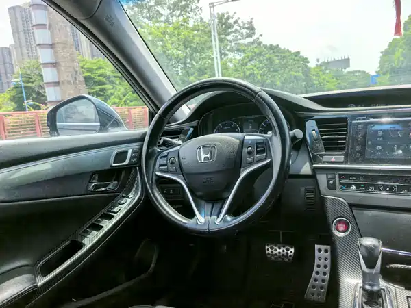 Honda Spirior 2015