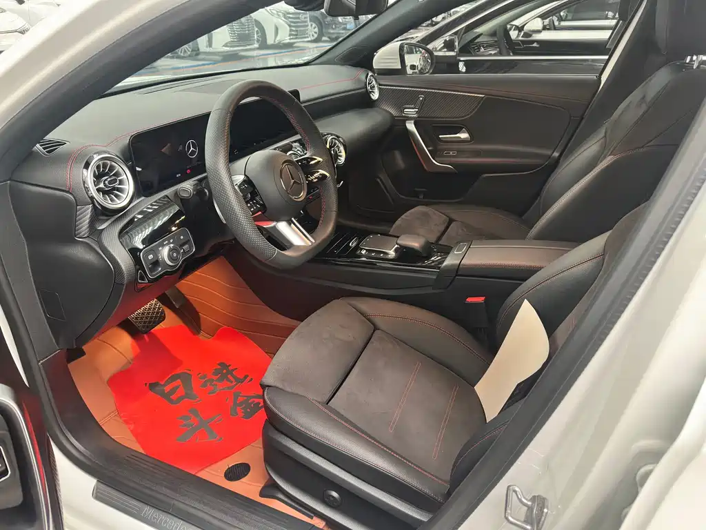 Mercedes-Benz A-Class 2023