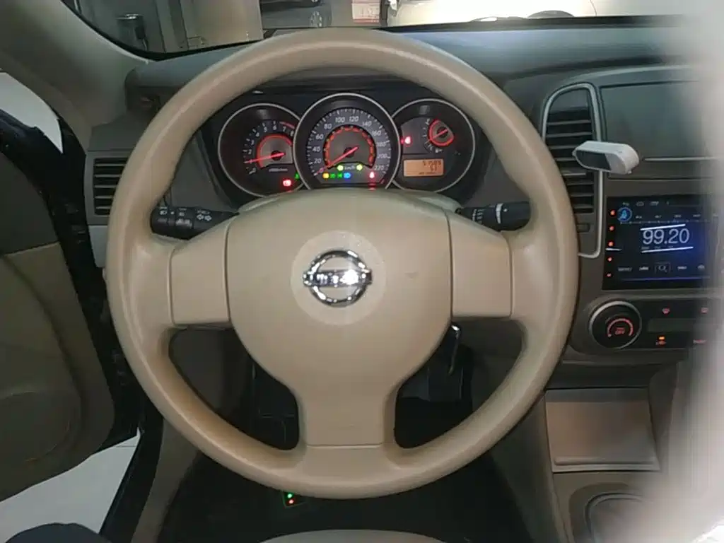 Nissan Sylphy 2017 — фото 11