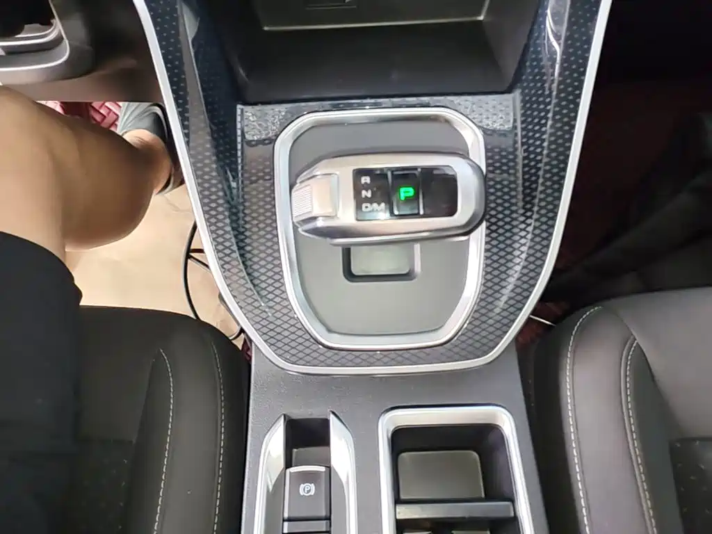 Haval M6 2022 — фото 14
