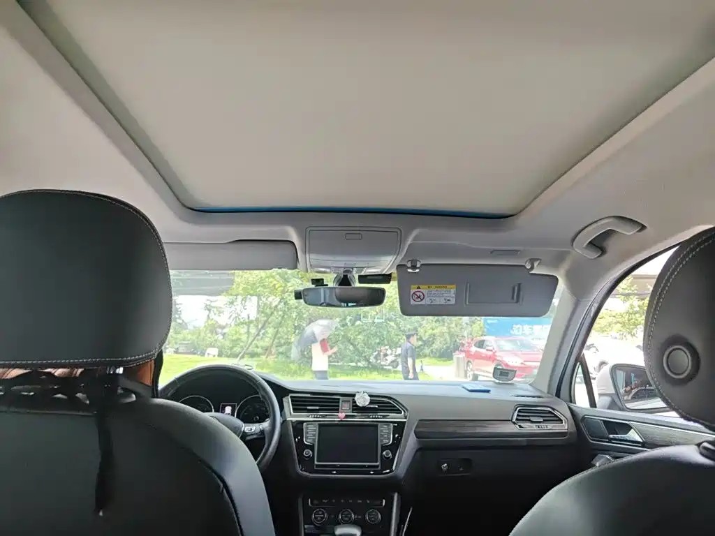 Volkswagen Tiguan L 2019 — фото 19