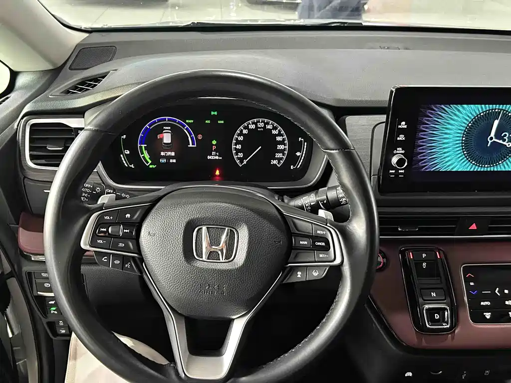 Honda Elysion 2023 — фото 10
