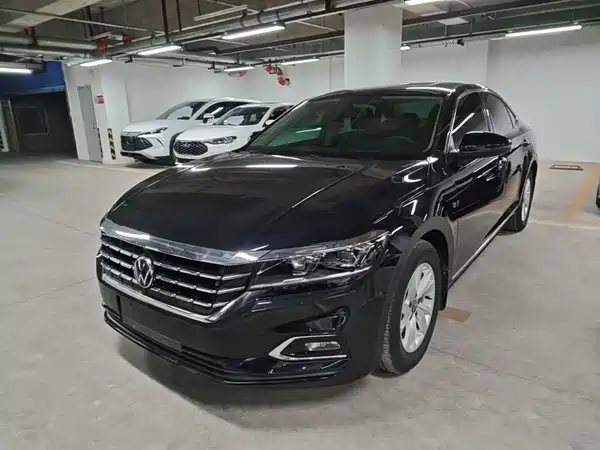 Volkswagen Passat 2021