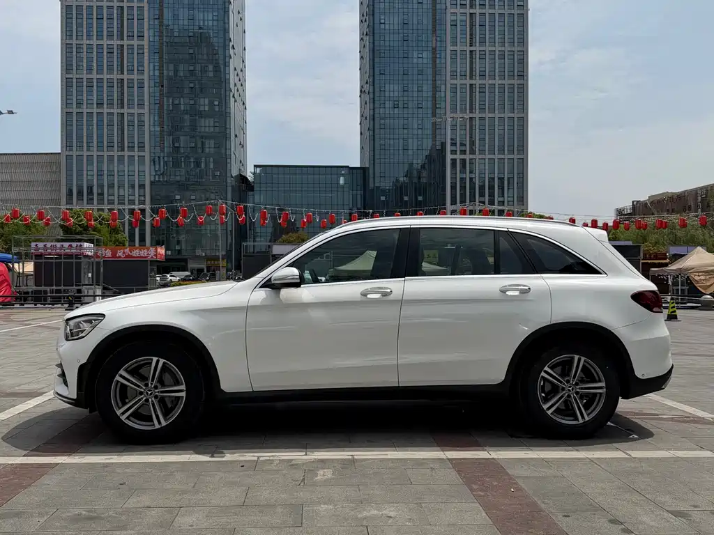 Mercedes-Benz GLC 2020 — фото 13