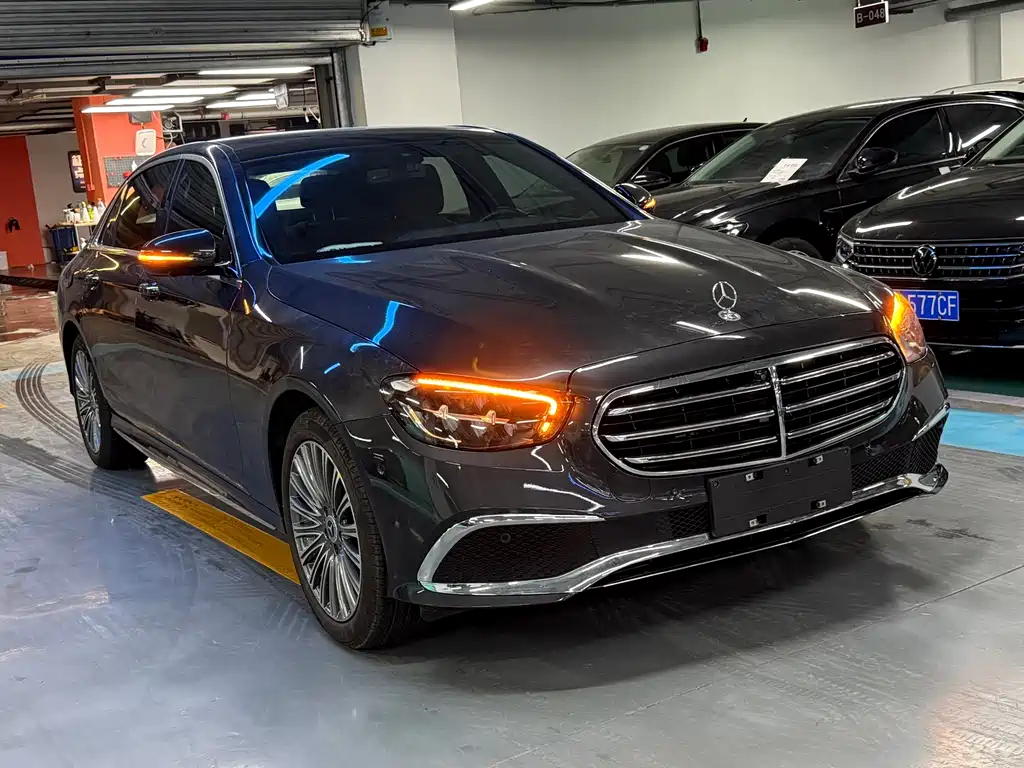 Mercedes-Benz E-Class 2021
