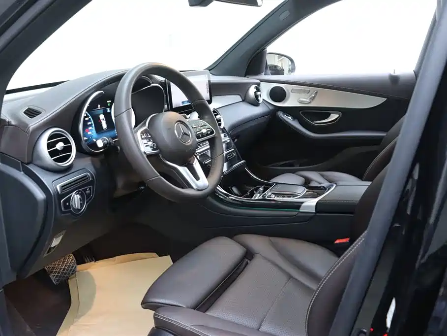Mercedes-Benz GLC 2022 — фото 14