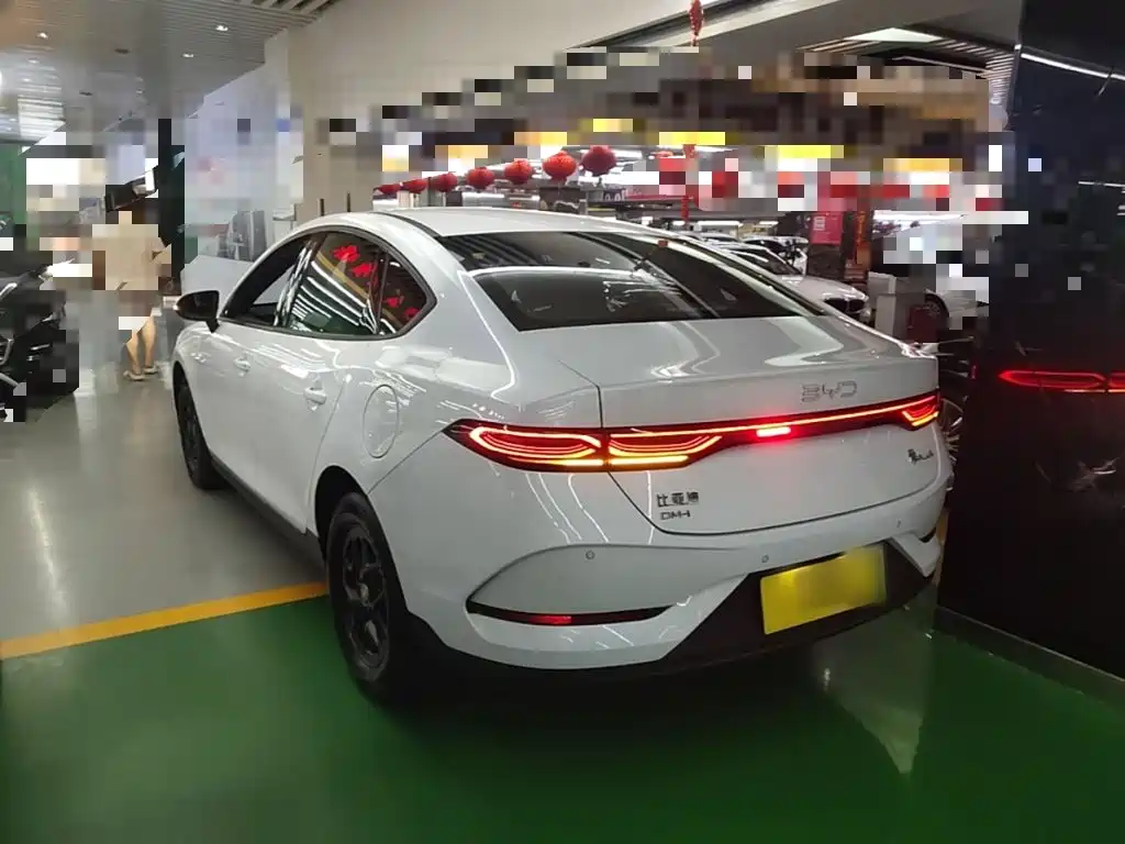 BYD Qin PLUS 2025 — фото 5